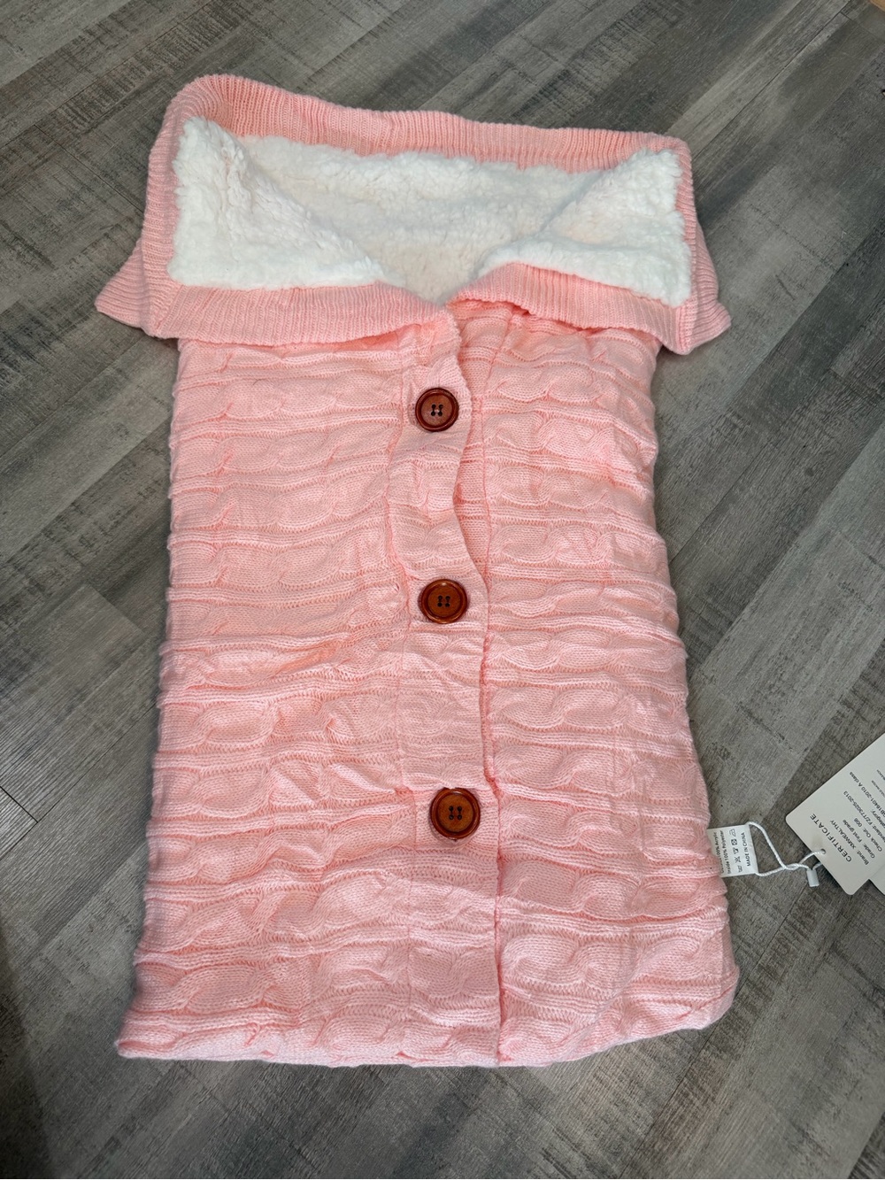 XMWhealthy Baby Swaddle Wrap Pink Cable Knit Sherpa Lined Sleep Sack NWT
